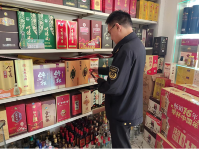 禹會區市場監管局開展酒類食品專項檢查，筑牢酒類經營安全防線